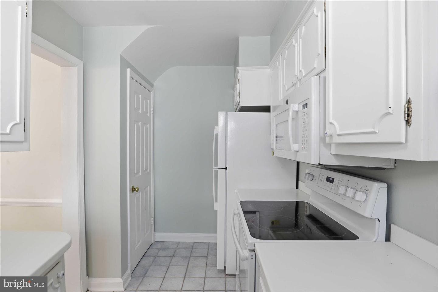 10010 Raynor Road photo 16
