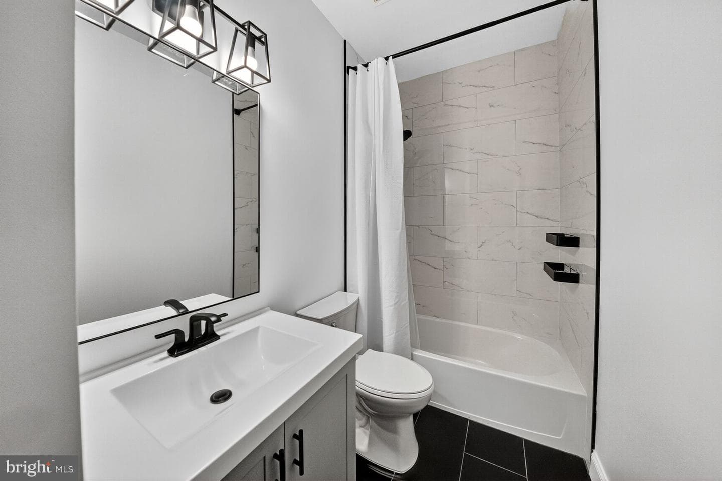 13252 Shawnee Lane #204 photo 11