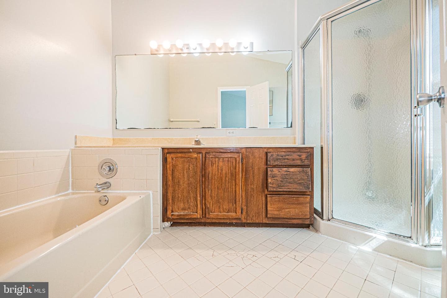 7721 Majestic Way photo 22