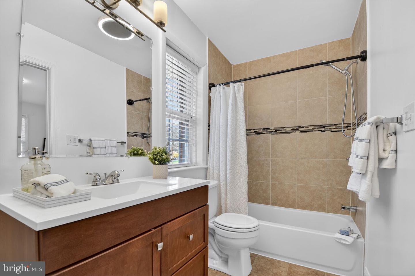 10605 Meadowhill Road photo 15