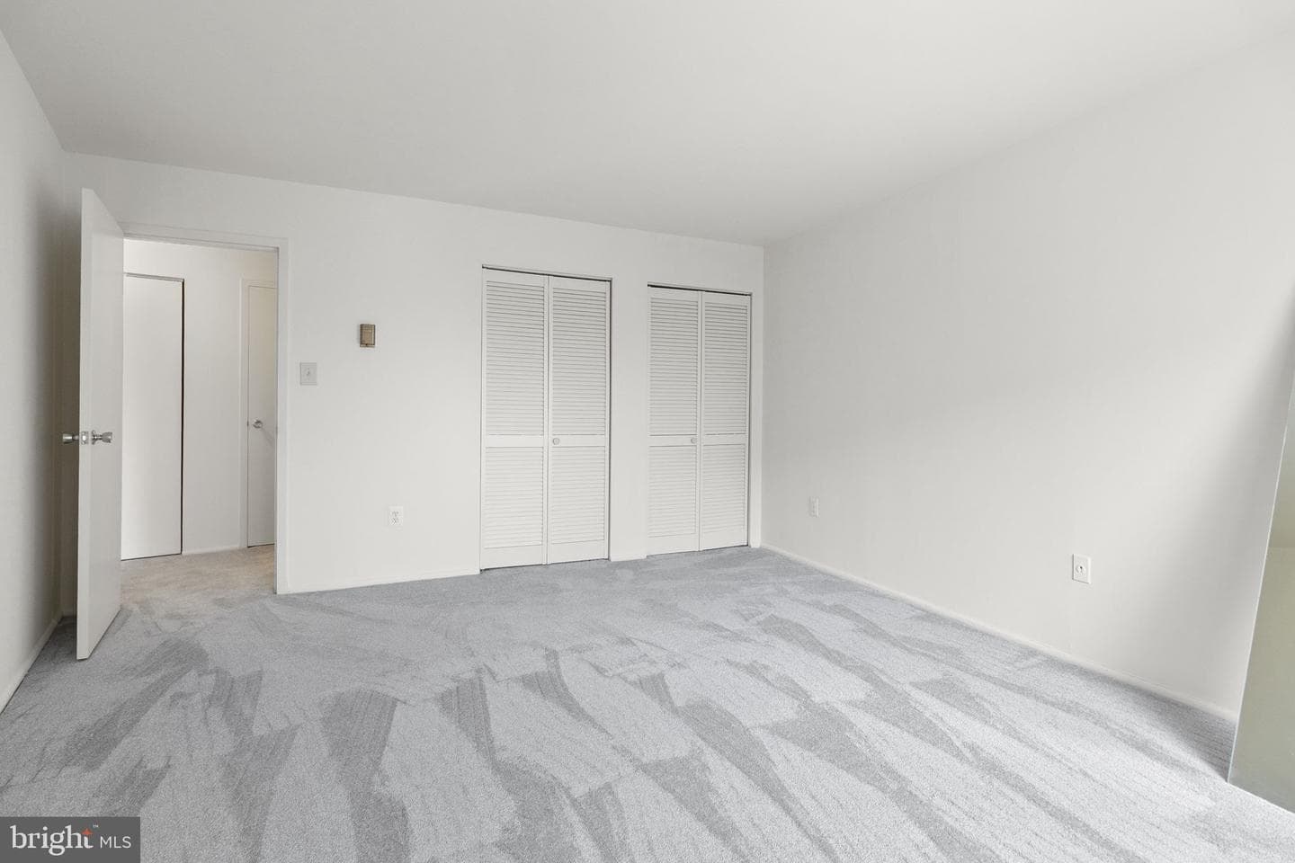 1111 University Boulevard W #511-A photo 20