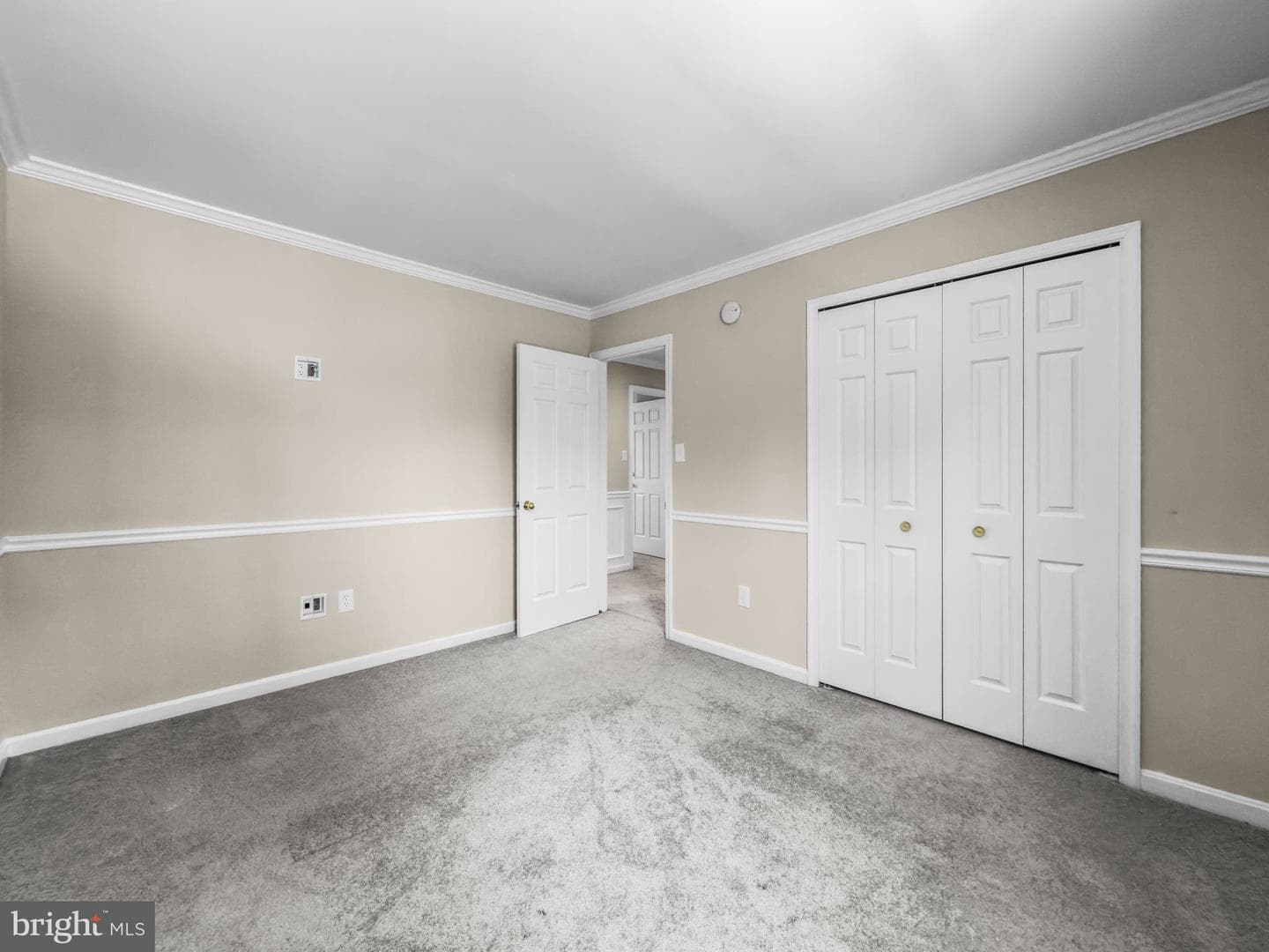 700 Beacon Hill Terrace photo 40