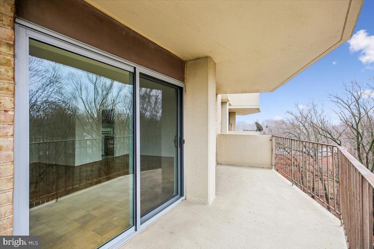 9039 Sligo Creek Parkway #606 photo 18