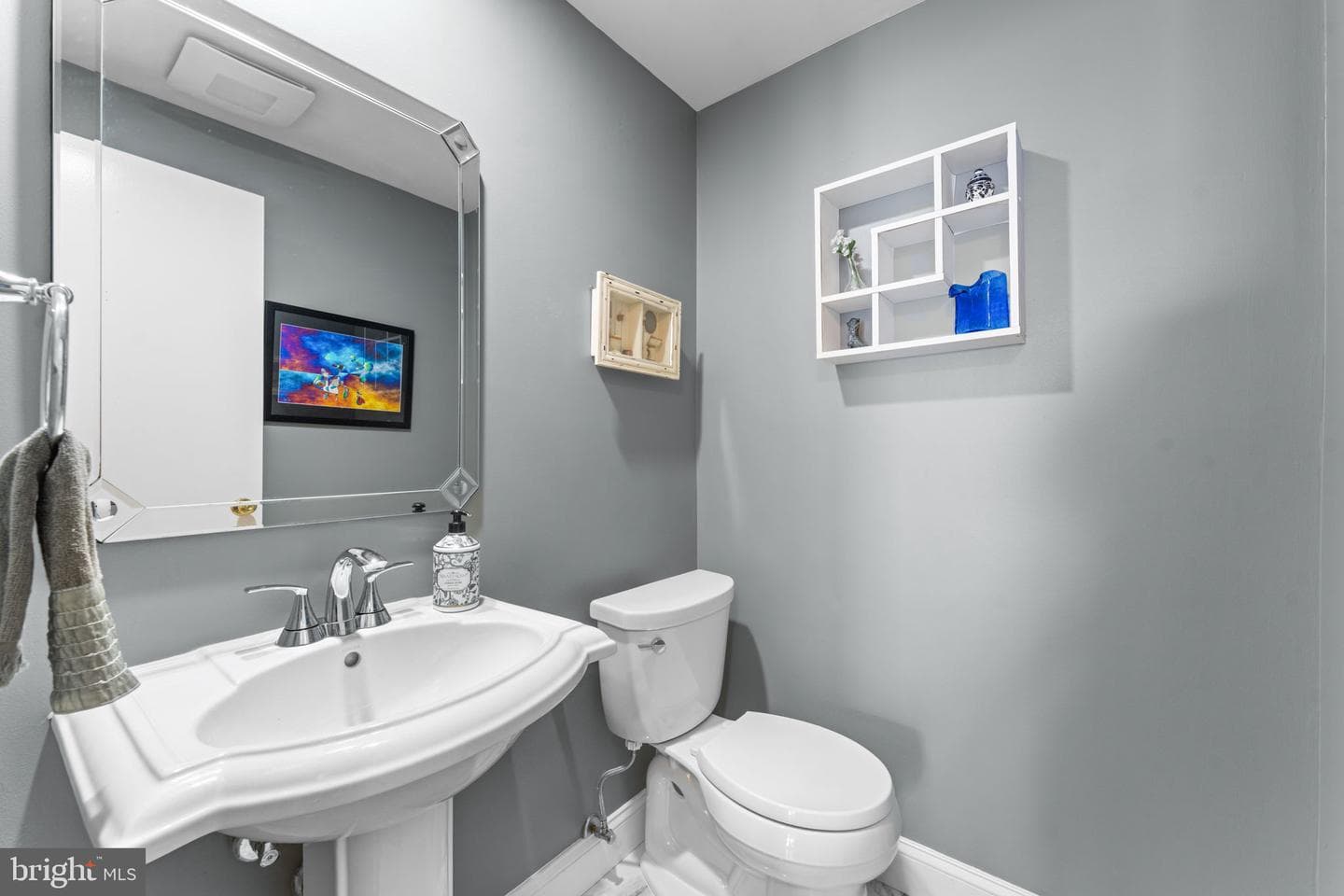 1104 Fallsmead Way photo 20