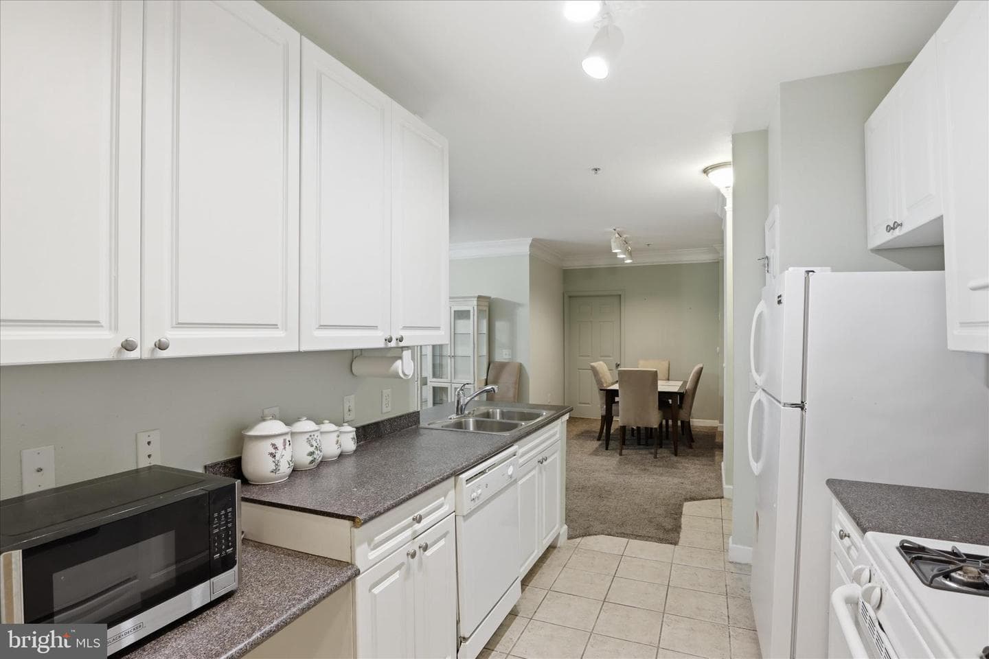 501 Hungerford Drive #338 photo 14