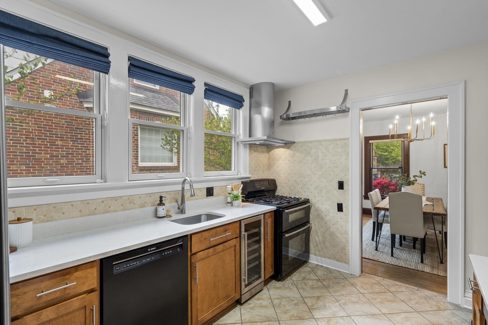 9409 Garwood Street photo 18