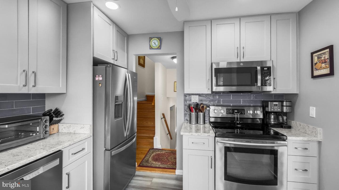 7228 Millcrest Terrace #6-3 photo 10