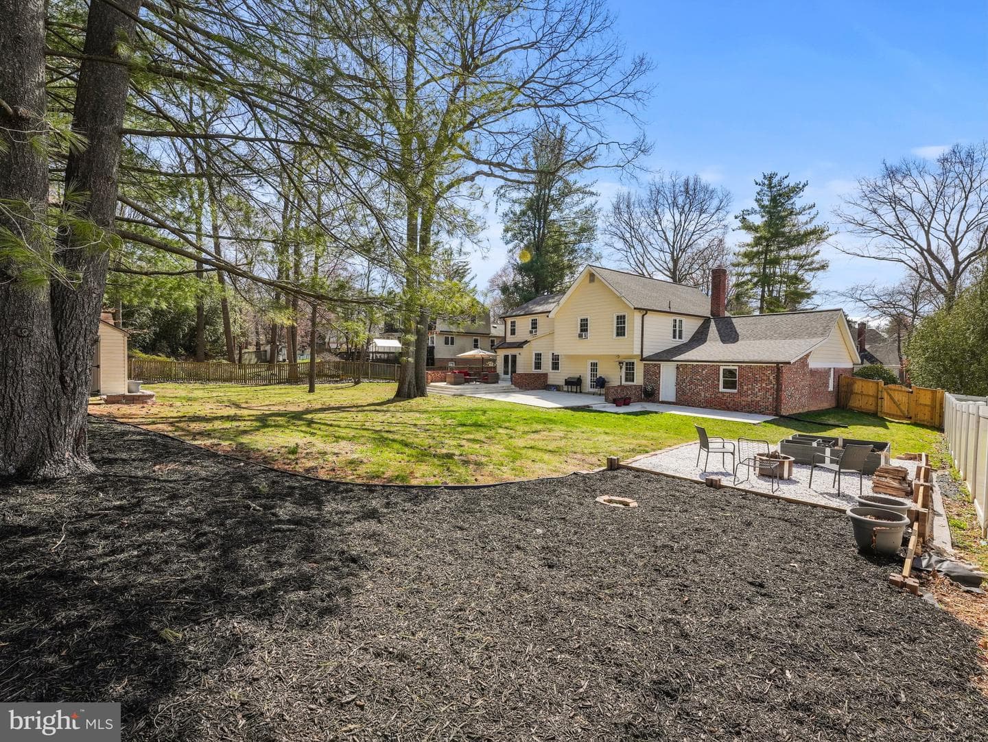 13744 Lockdale Road photo 36