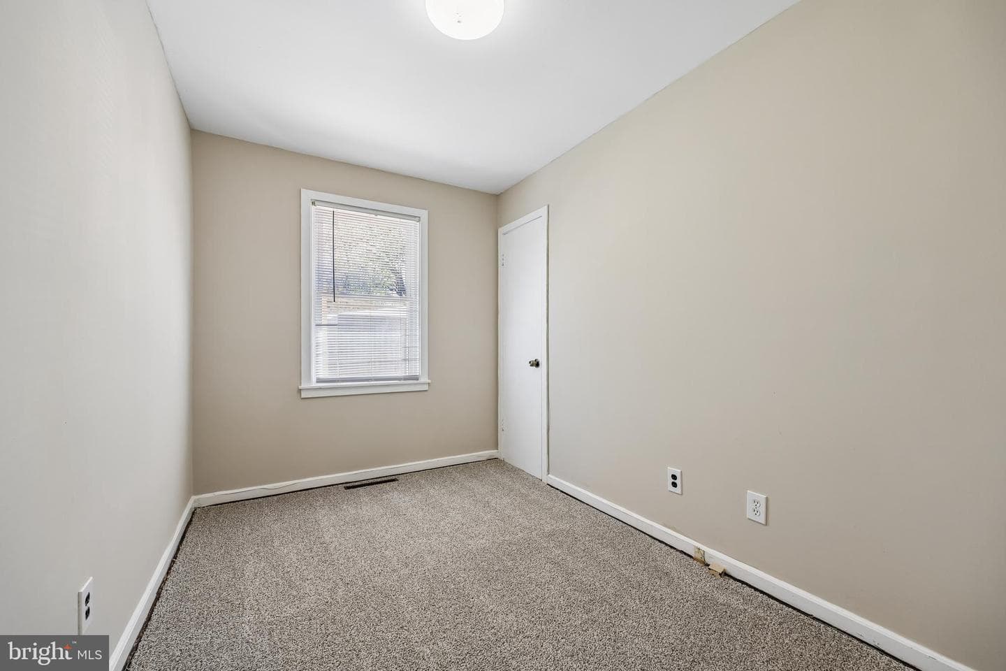 1123 Parrish Drive photo 12
