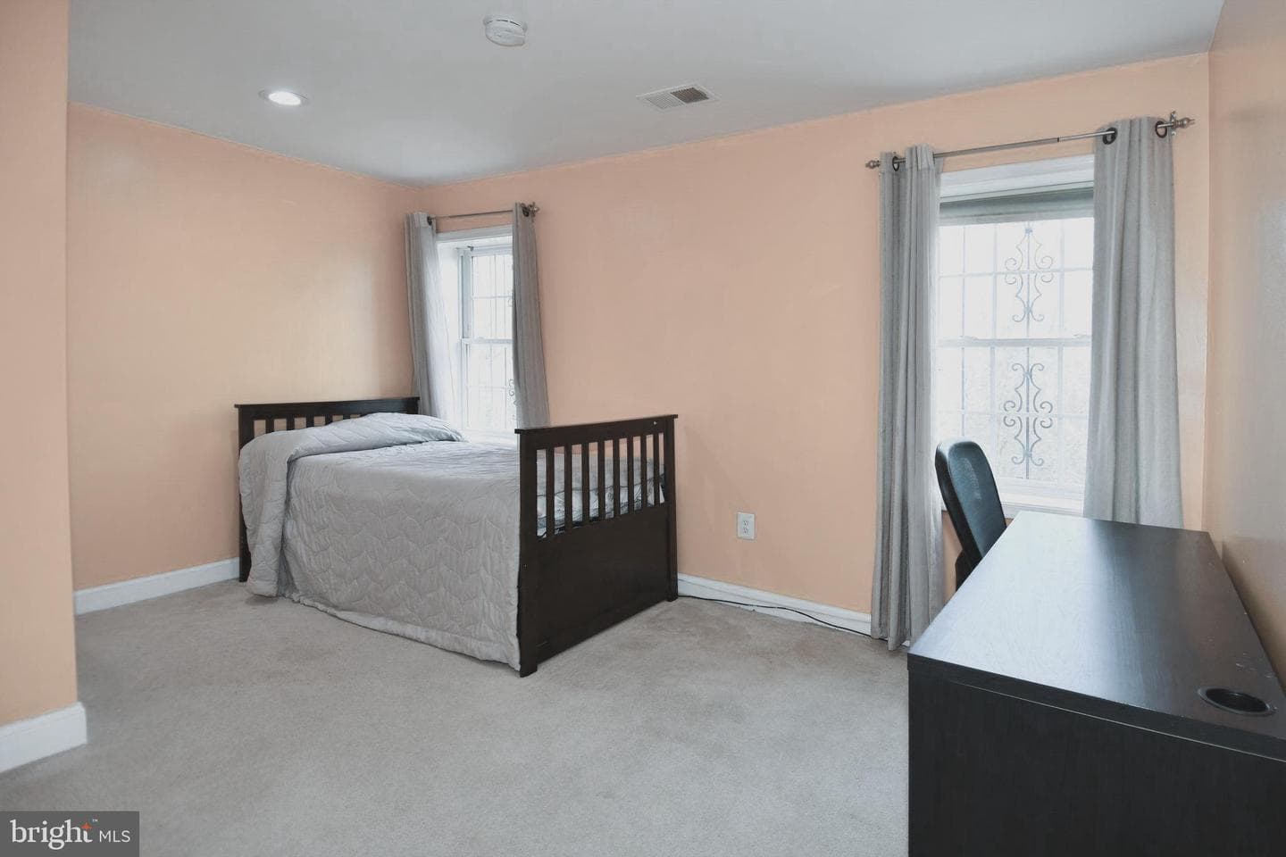 14528 Fairdale Road photo 49