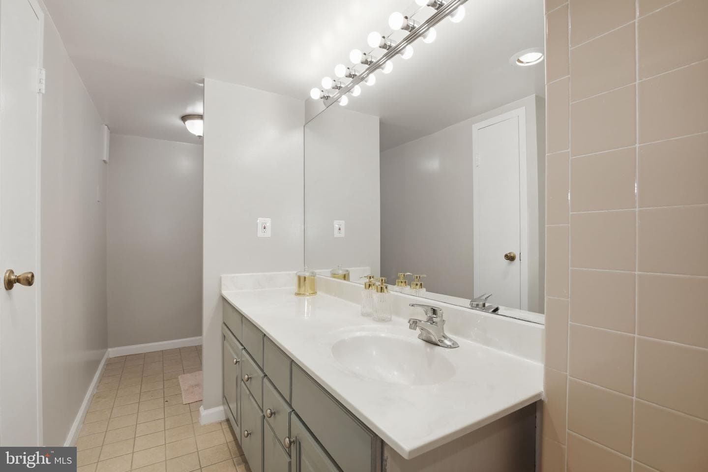 11801 Rockville Pik #1111 photo 18