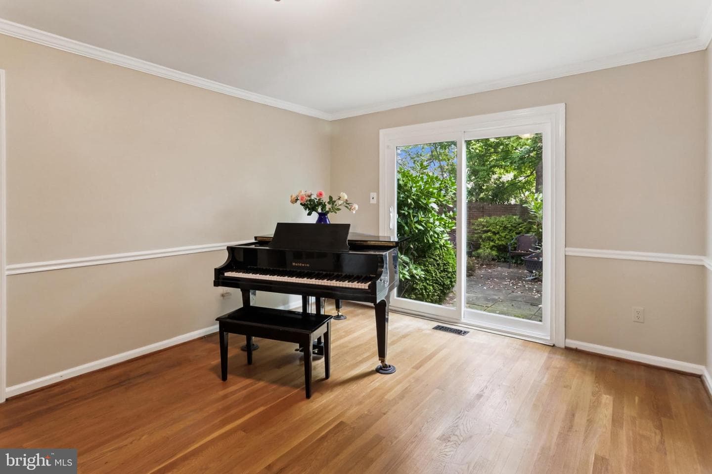 10233 Gainsborough photo 17