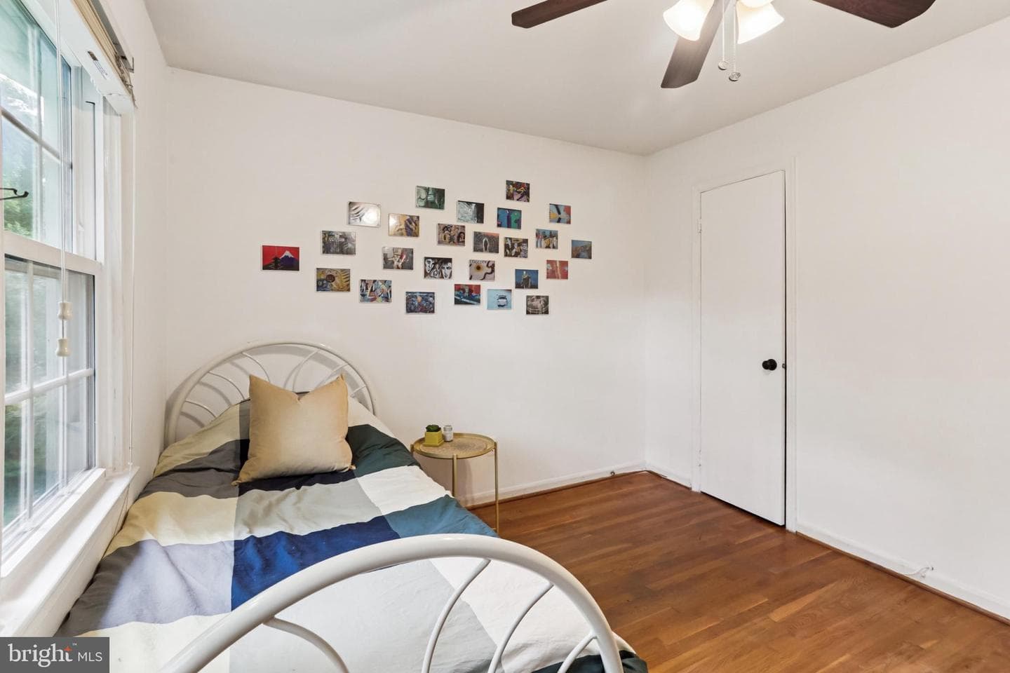 10233 Gainsborough photo 38