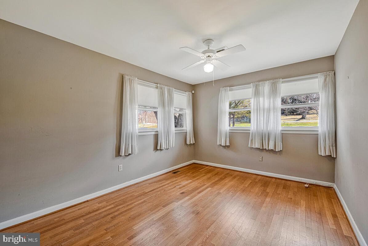 13524 Sherwood Forest Drive photo 25