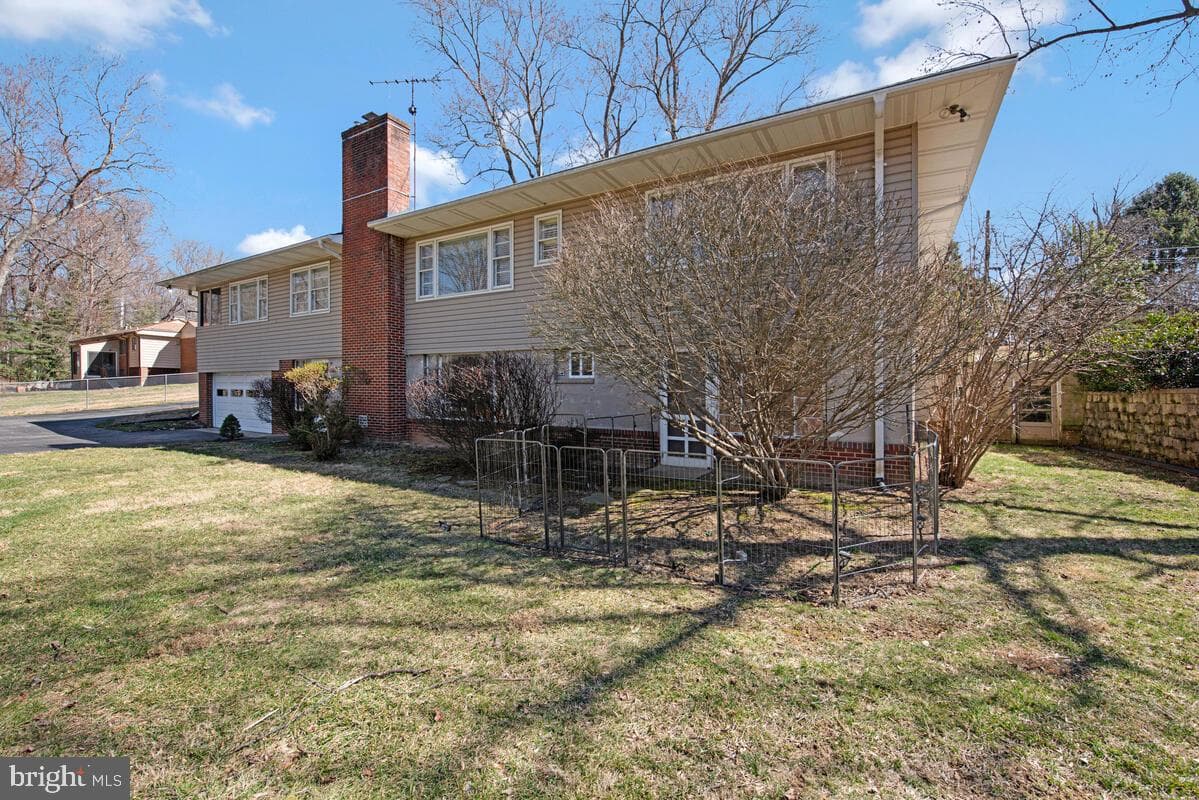 13524 Sherwood Forest Drive photo 39