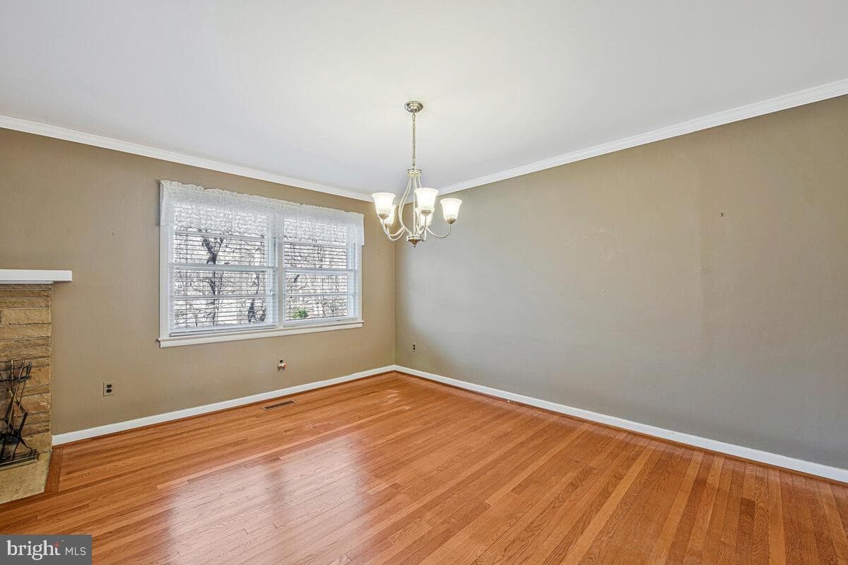 13524 Sherwood Forest Drive photo 9