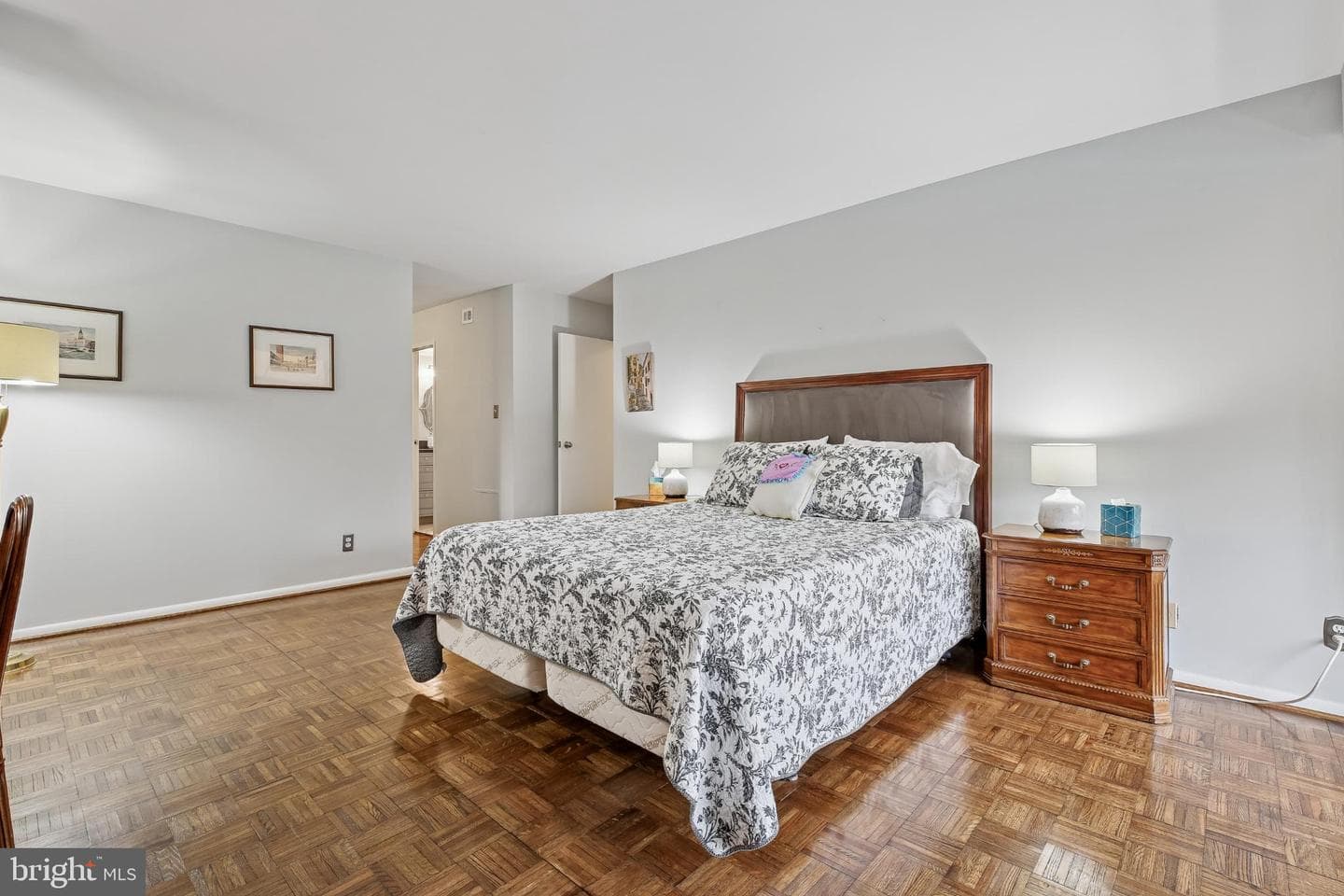 4982 Sentinel Drive #14-102 photo 33
