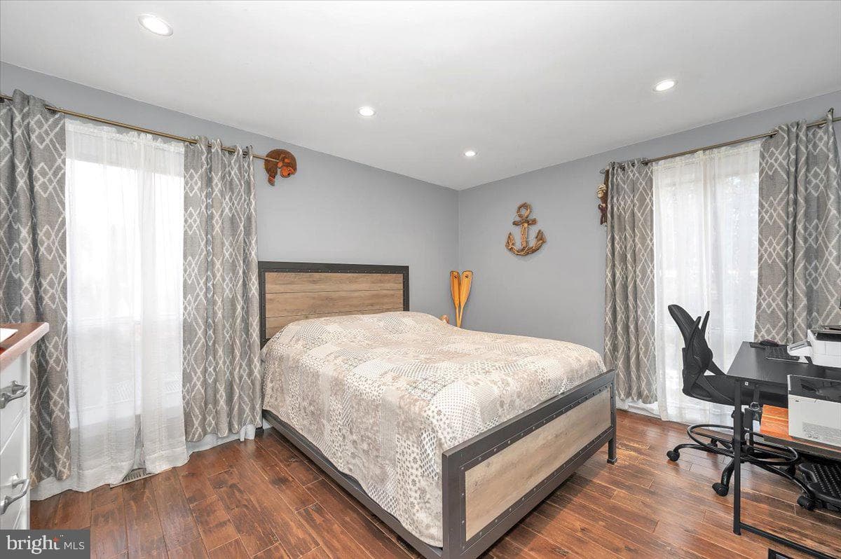 10101 Lloyd Road photo 25