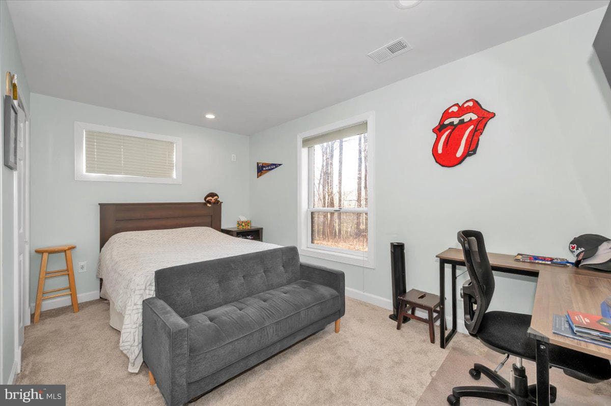 10101 Lloyd Road photo 39