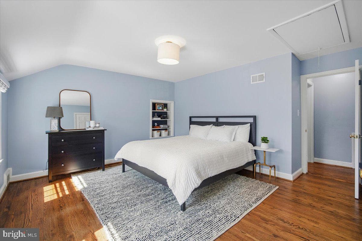 6107 Cromwell Drive photo 35