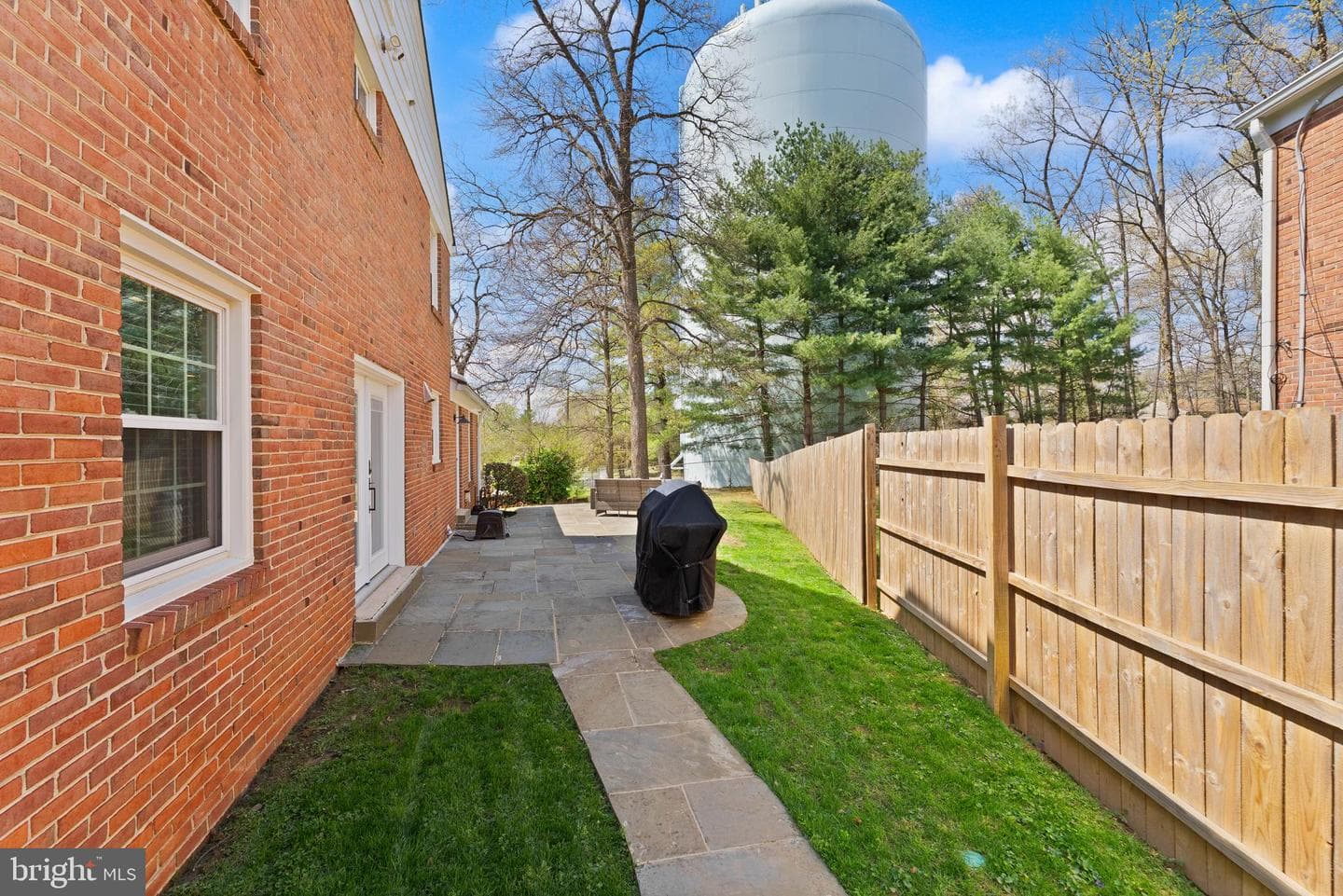 8501 Aqueduct Road photo 42