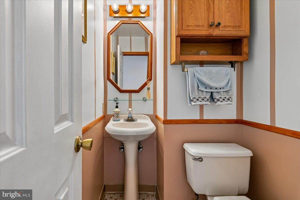 705 Marshall Manor Drive photo 35