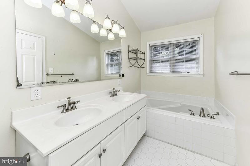 2 Parker Farm Court photo 31