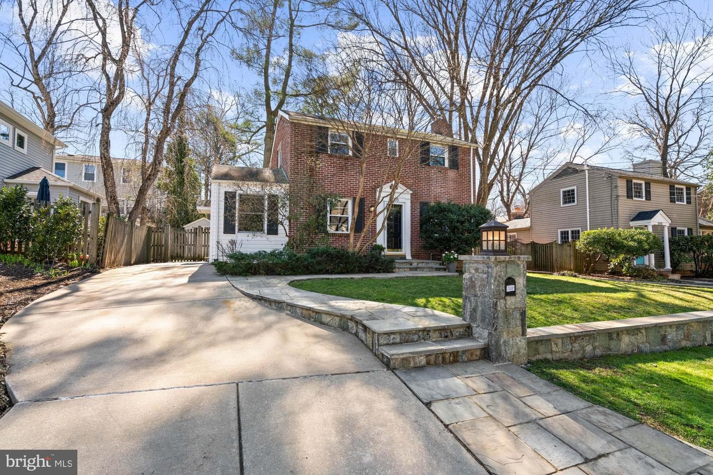 5305 Wakefield Road photo 3