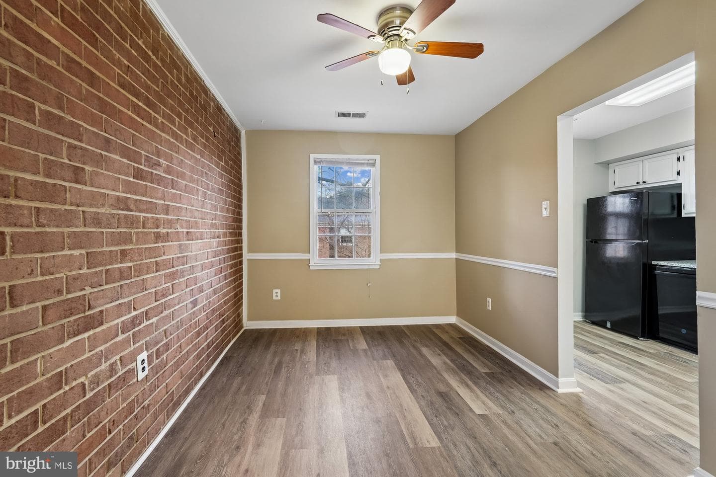 796 Quince Orchard Boulevard #201 photo 9