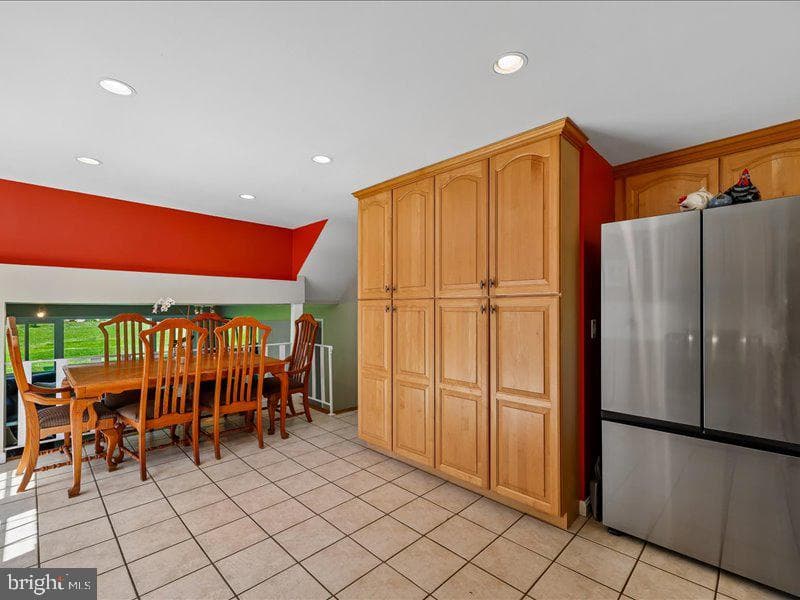 304 Twinbrook Parkway photo 14