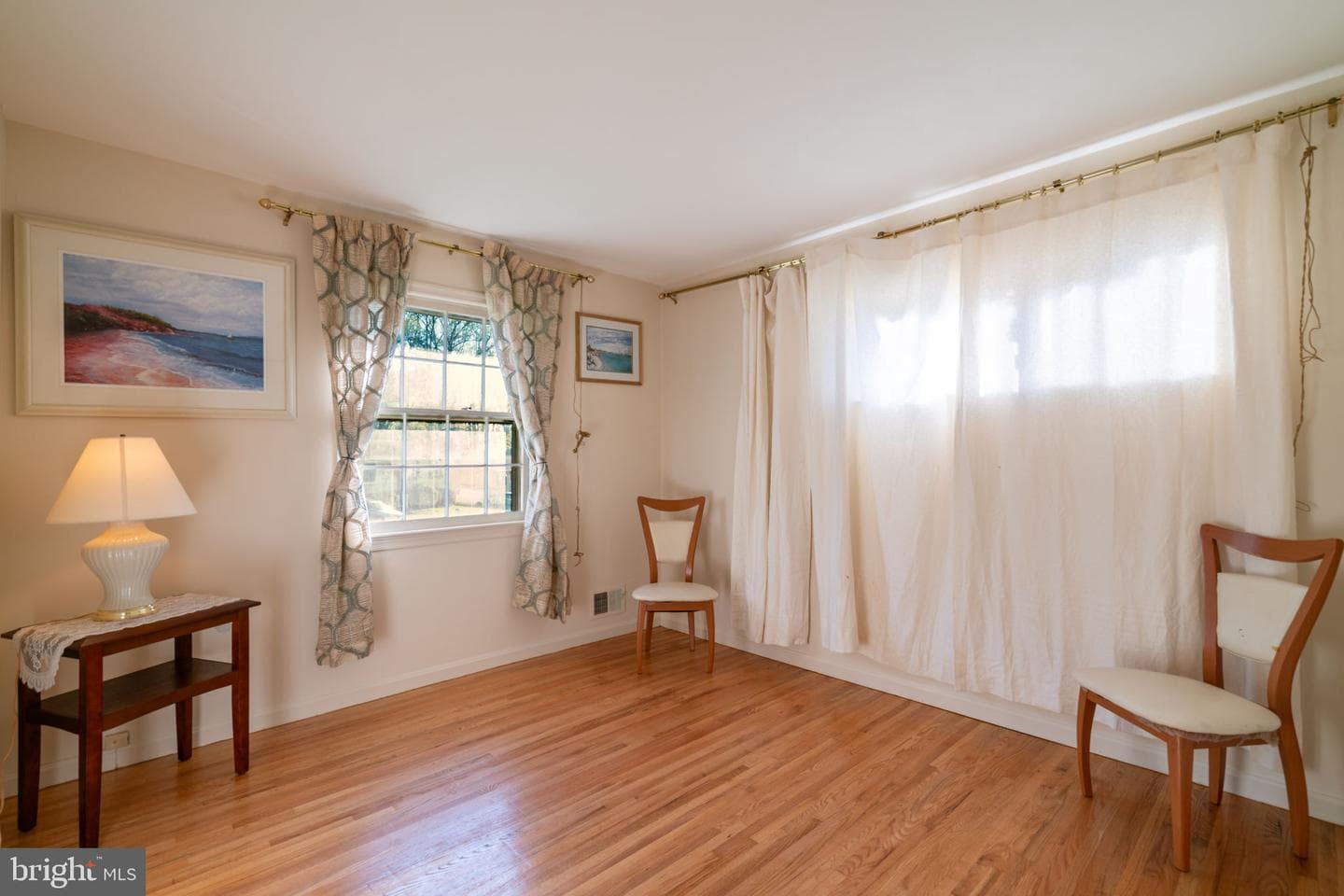 4709 Iris Place photo 17