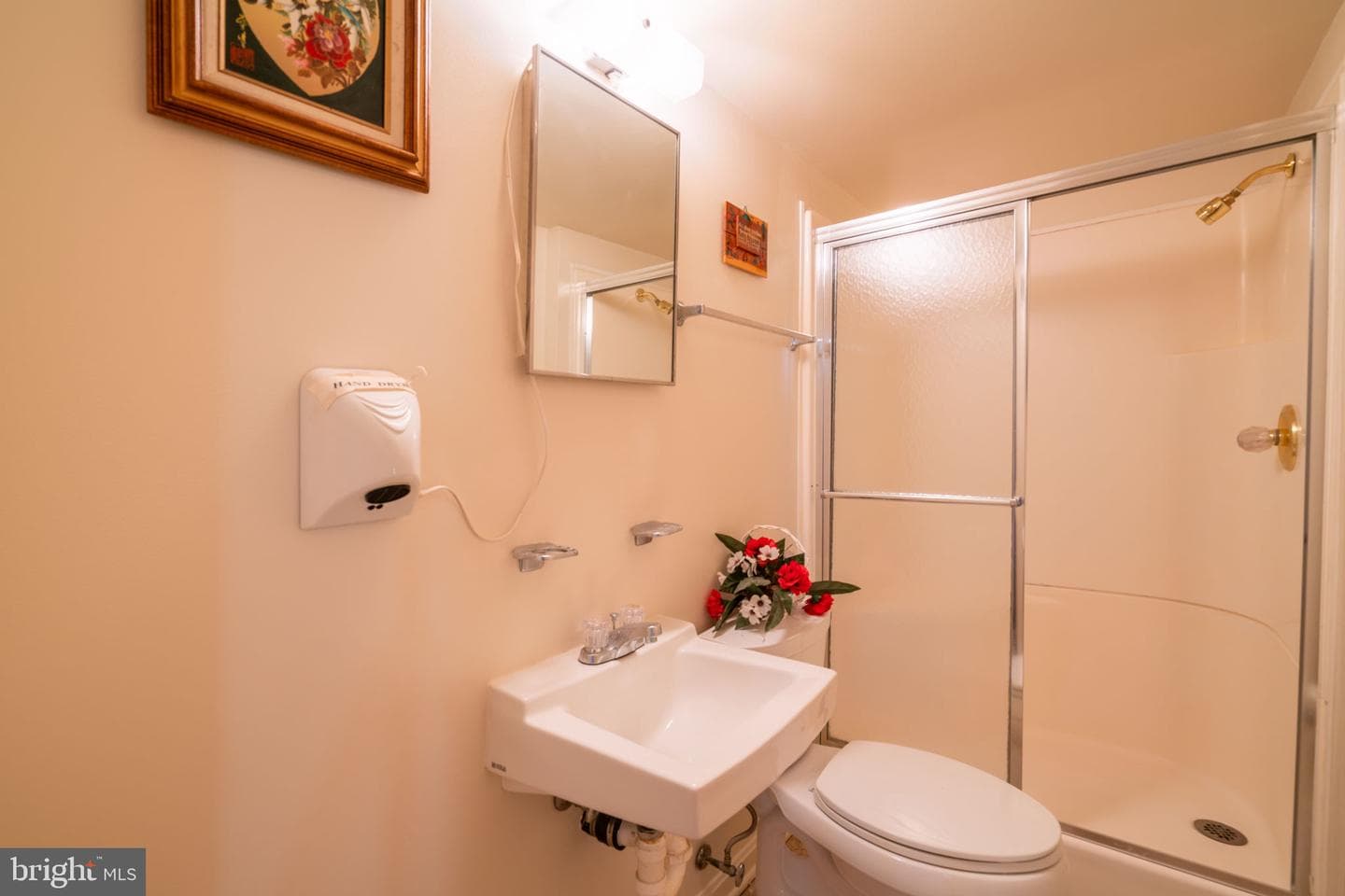 4709 Iris Place photo 38