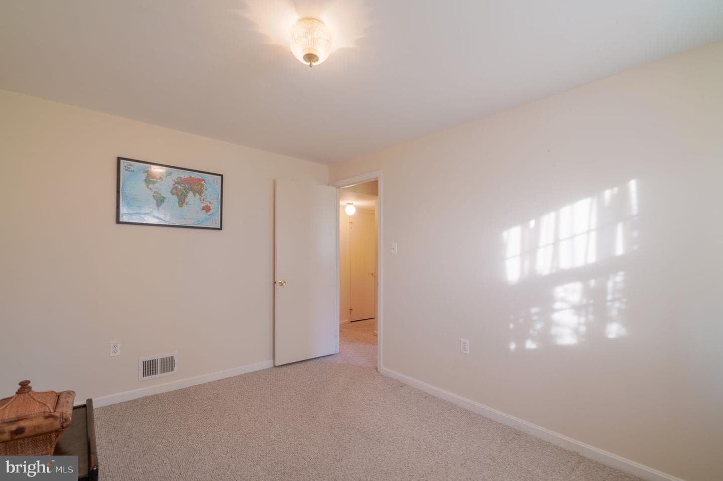 4709 Iris Place photo 41