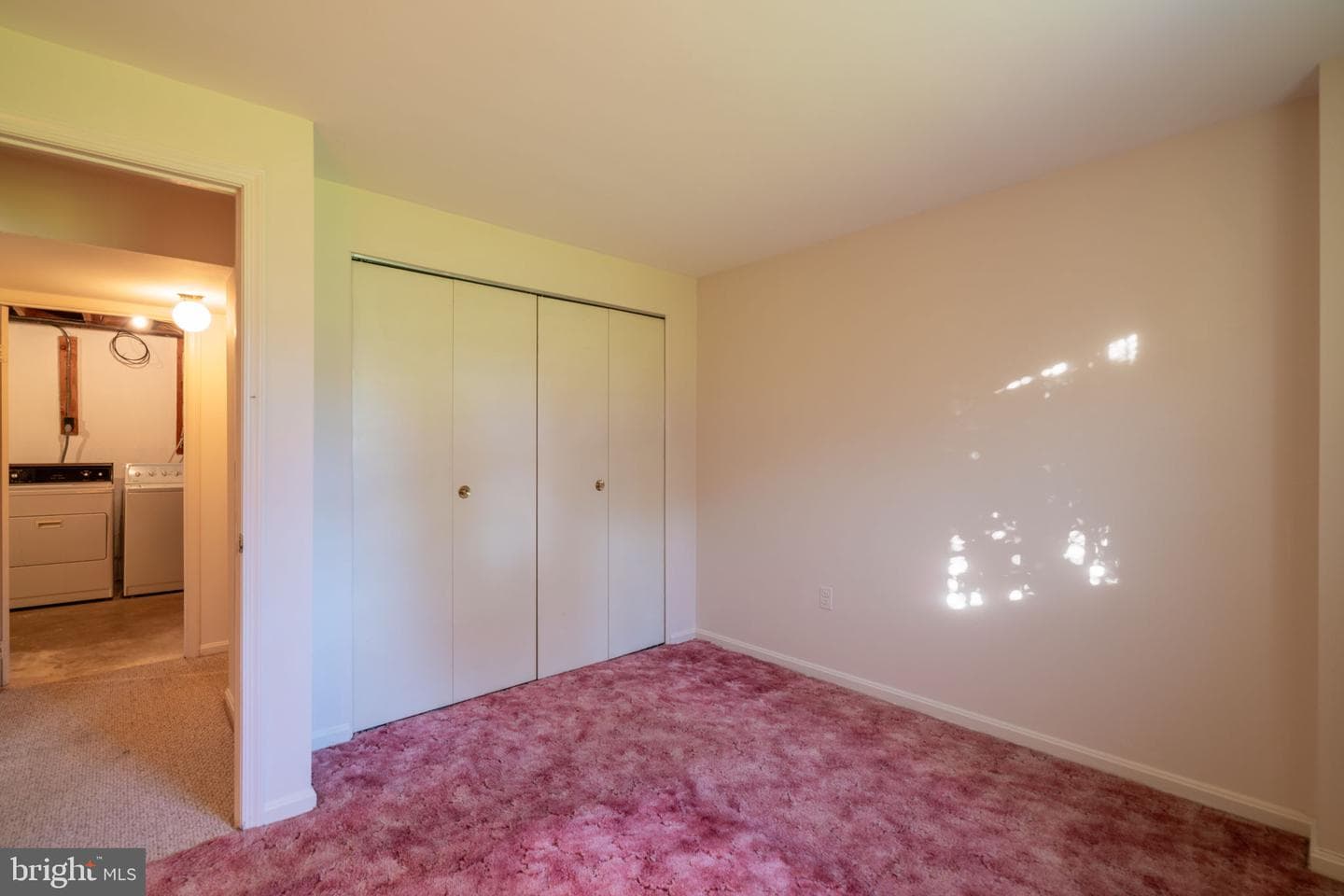 4709 Iris Place photo 54