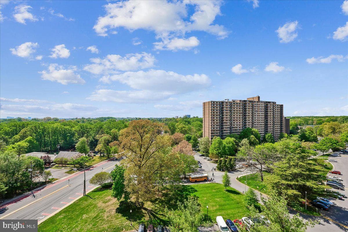 1111 University Boulevard W #1106-A photo 23