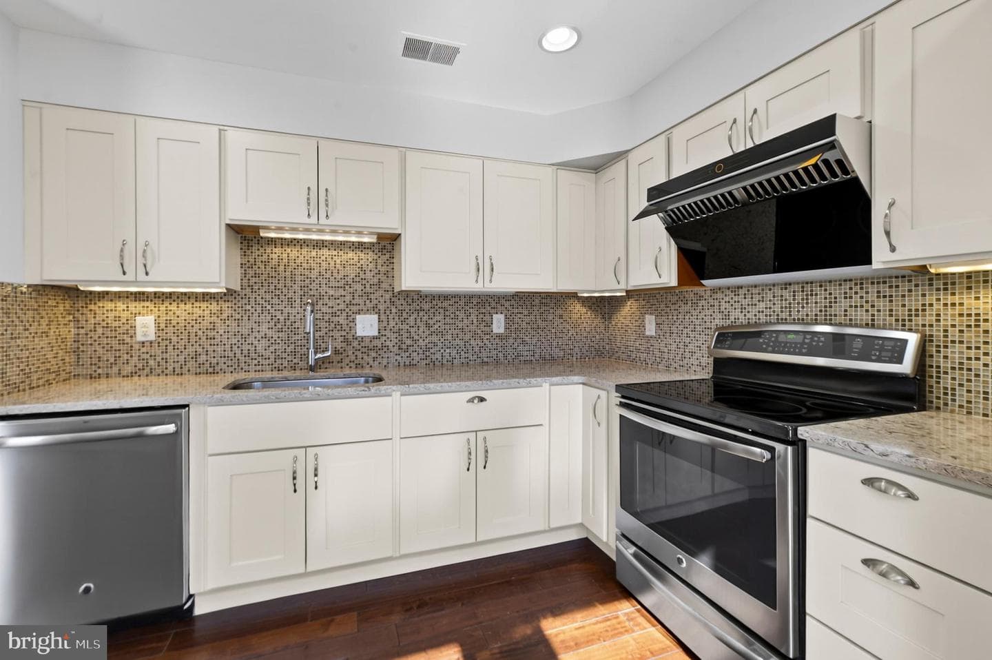 12318 Sour Cherry Way photo 14