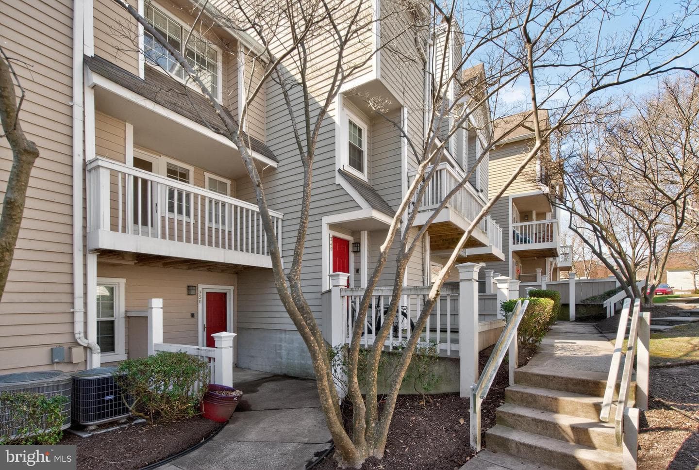 5715 Chapman Mill Drive #350 photo 16