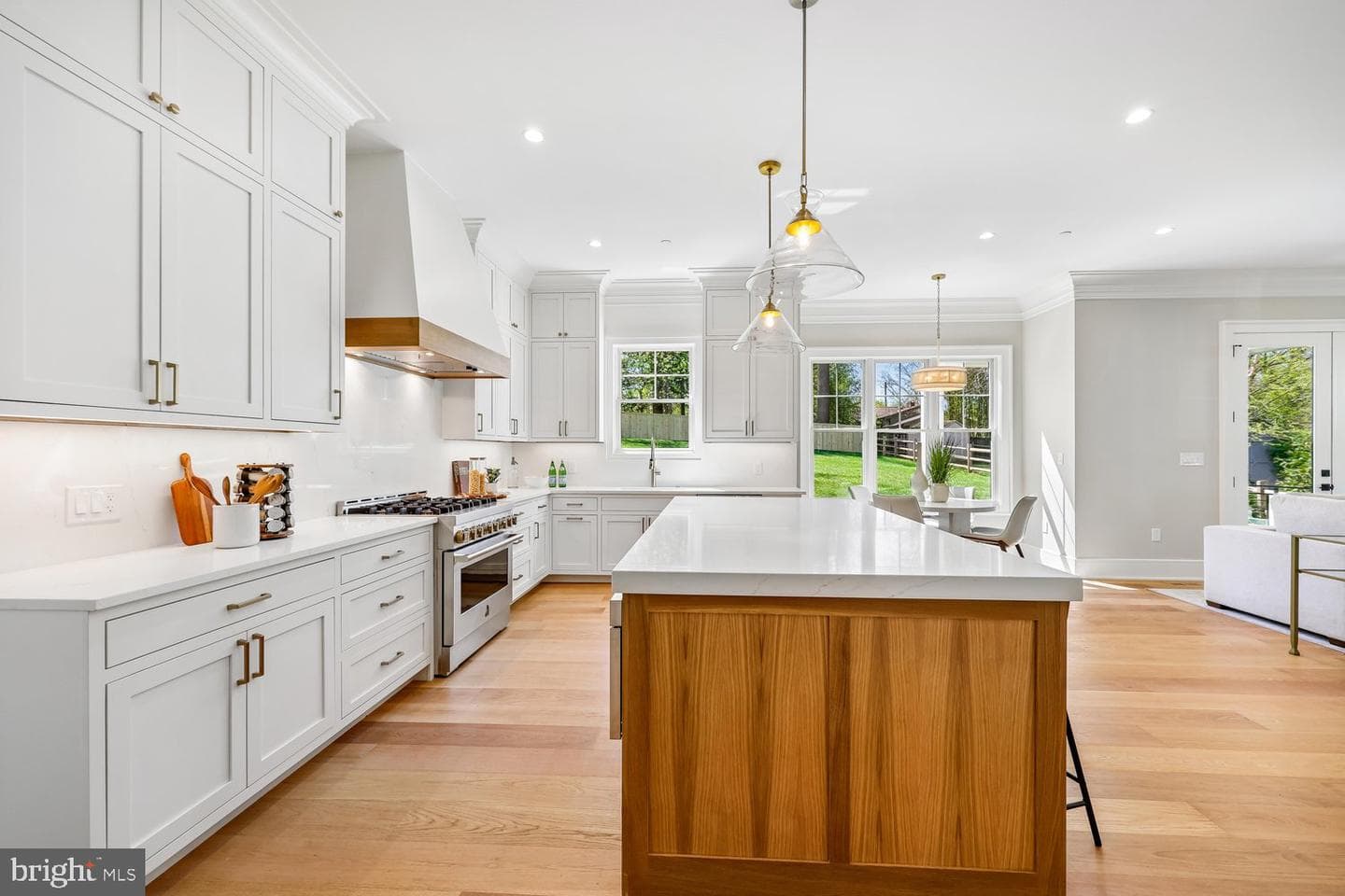 3008 Jennings Road photo 20