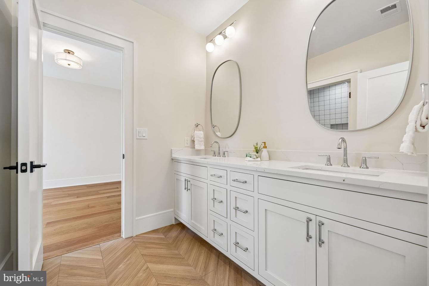 3008 Jennings Road photo 54