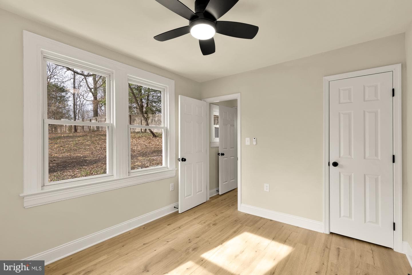 611 Ethan Allen Avenue photo 20