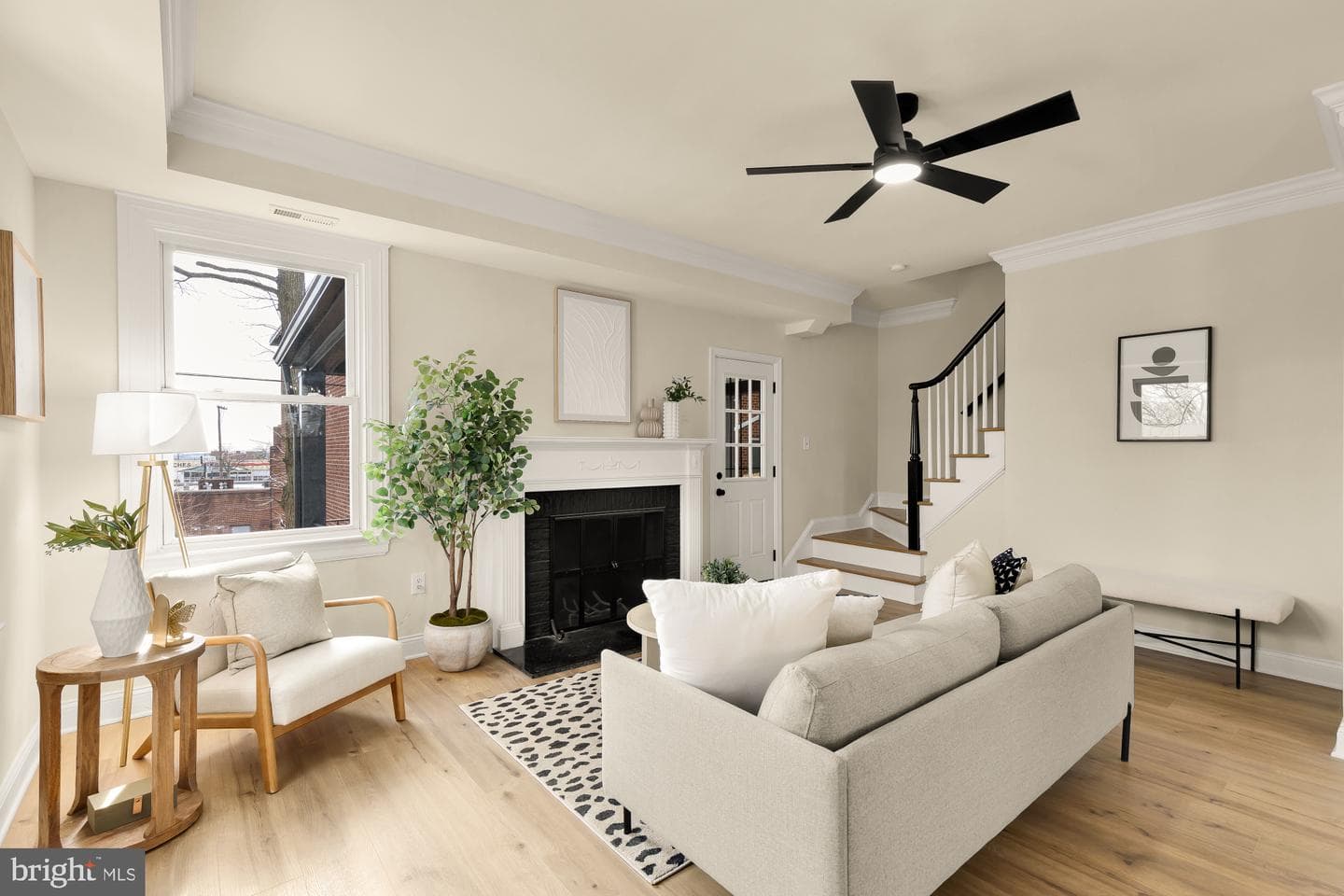 611 Ethan Allen Avenue photo 4