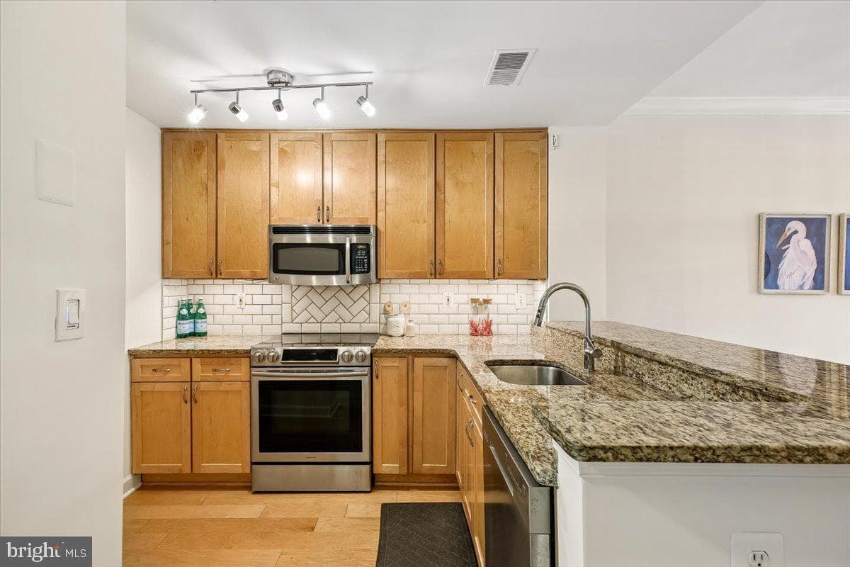 801 Pleasant Drive #80111 photo 8