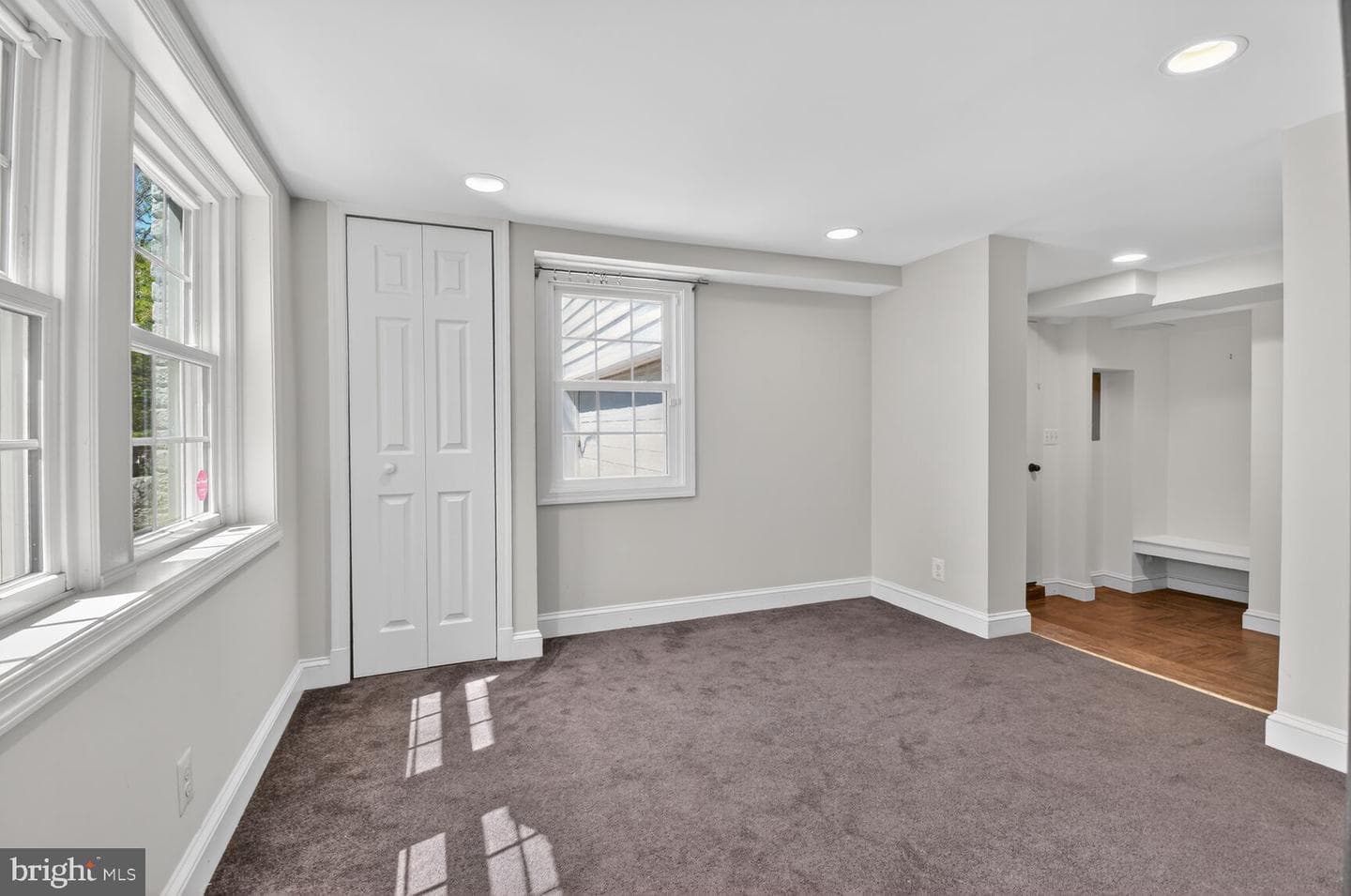 12 Parkside Road photo 39