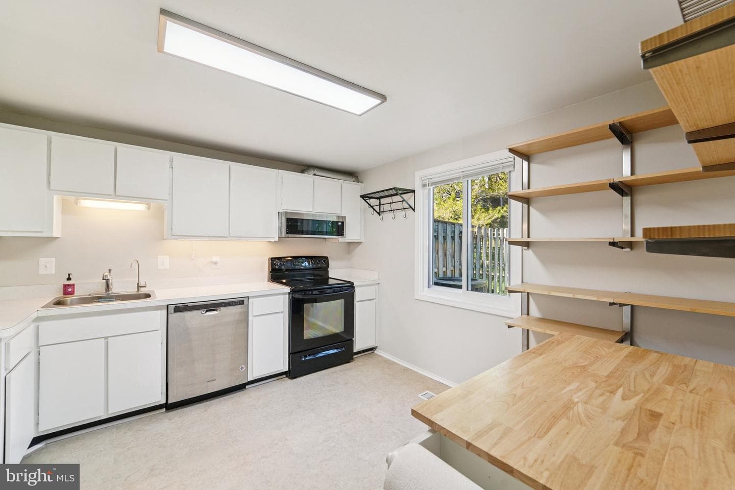 10449 Kardwright Court photo 10