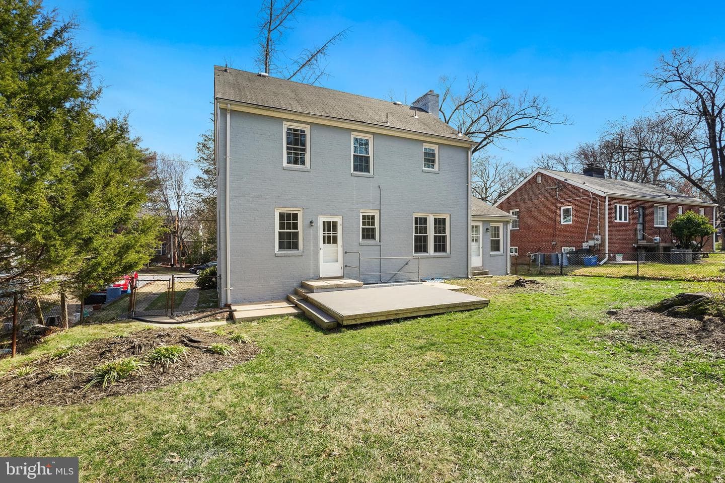 902 Jackson Avenue photo 35