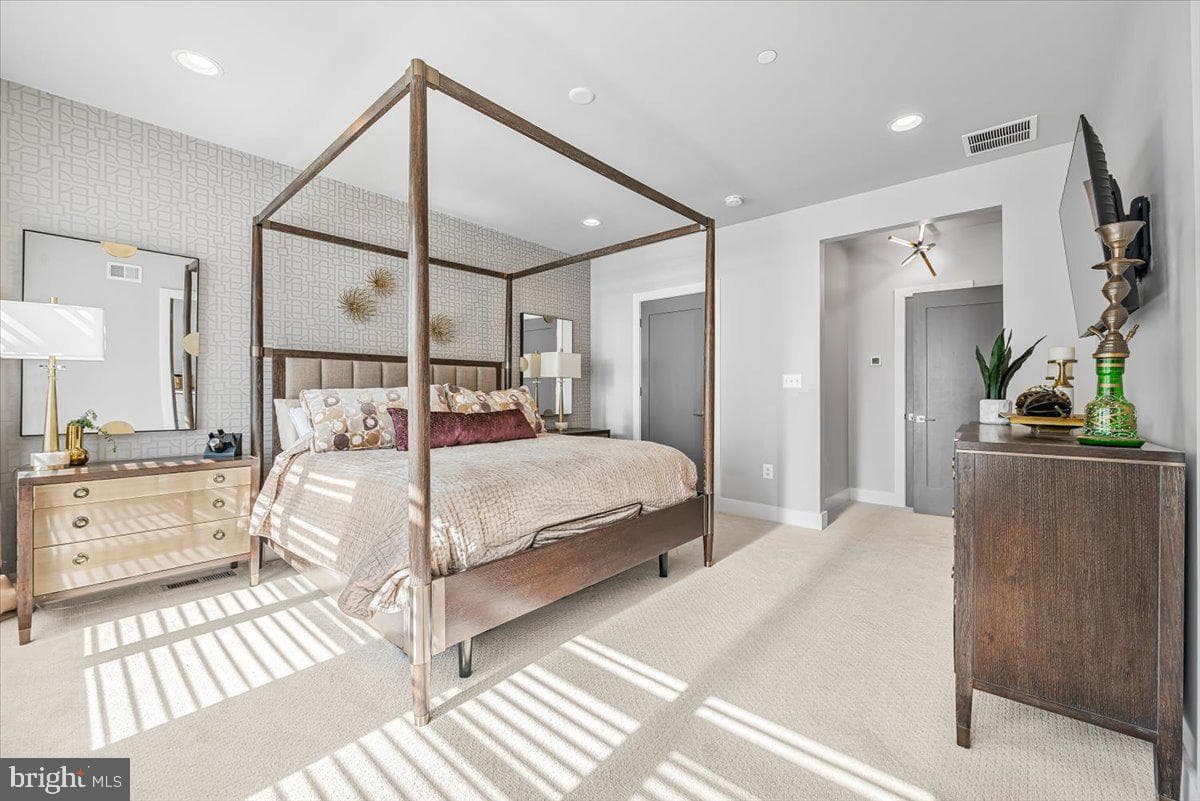 8197 River Road photo 24