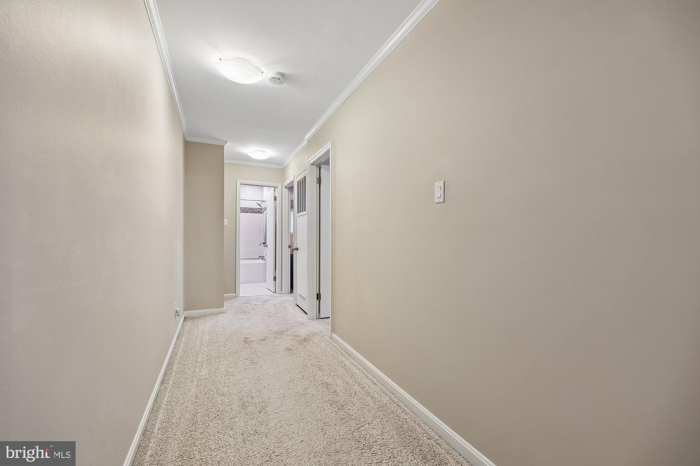 10619 Montrose Avenue #102 photo 28