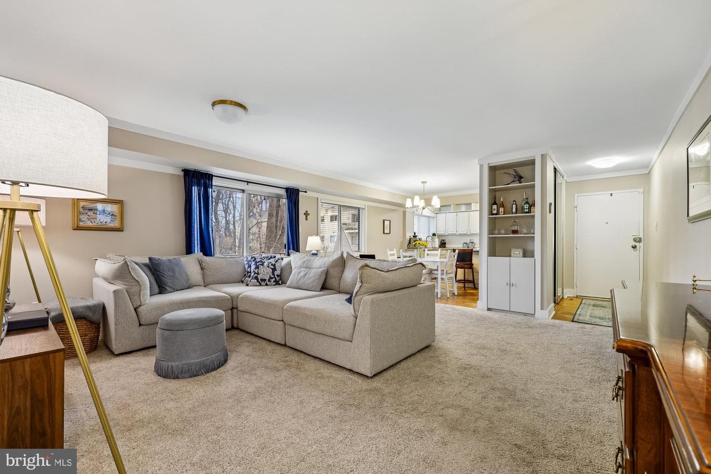 10619 Montrose Avenue #102 photo 9