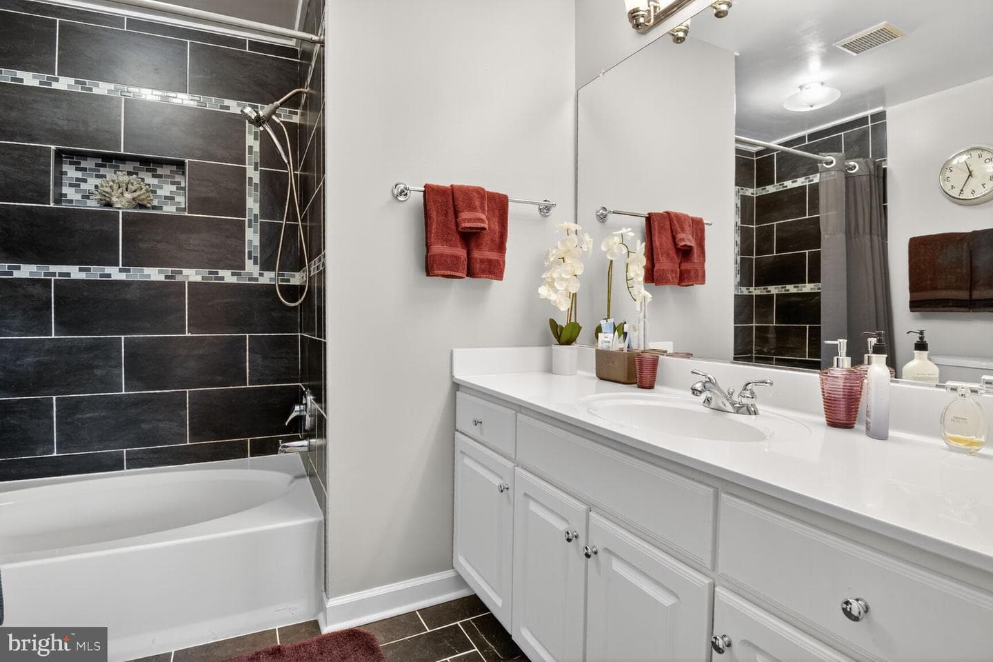 801 Pleasant Dr # 80114 photo 23