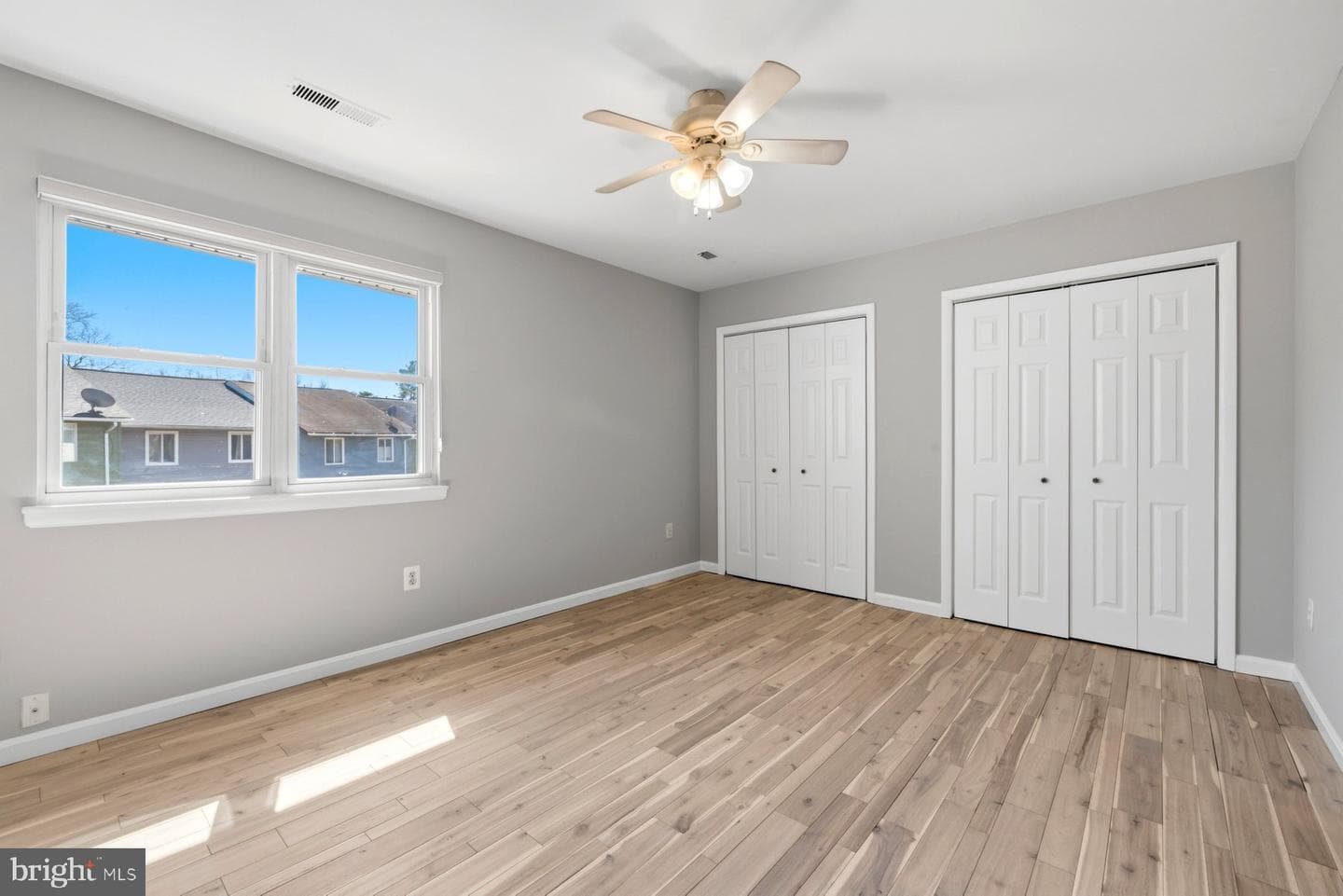 17736 Larchmont Terrace photo 20